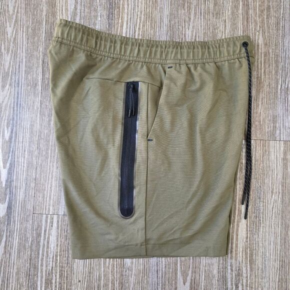 Nike Tech Fleece Shorts Olive Green Men's XL Lightweight Knit Side Zip Pocket LE - Picture 8 of 12